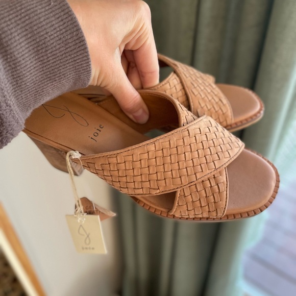 Joie Leather Woven Sandals Cross Band Mule/Slide Mid Block Heel - Size 8 - NWT - Picture 2 of 11